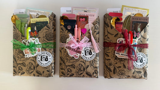 Blind Date With A Book - Standard (Paperback)